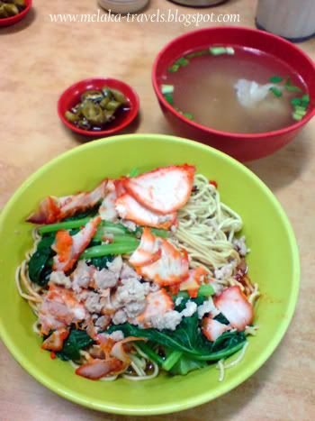 wantan mee bukit china