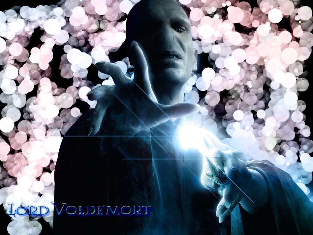[Image: LordVoldemort-2.jpg]