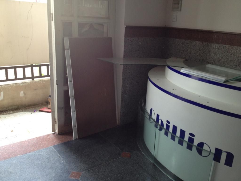 Tủ điện thoại giá rẻ đẹp - 1