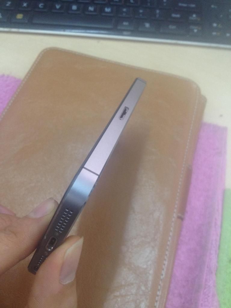 5s 16g grey lock Tmobile 7.1.2 zin ốc giá 7tr - 5