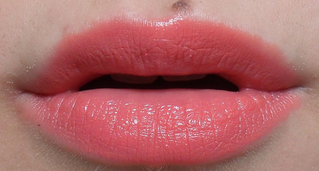 coral pop Maybelline