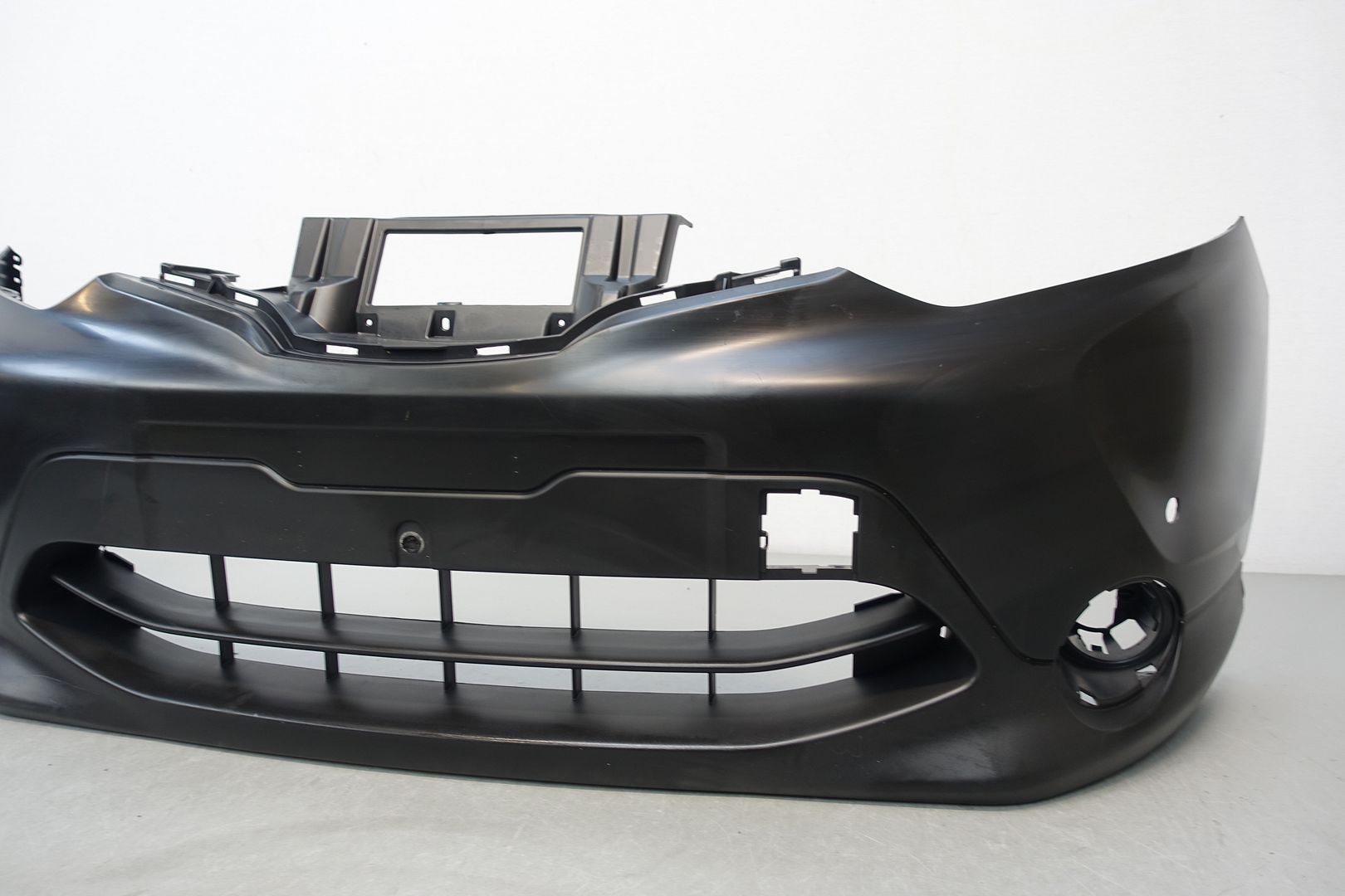 GENUINE NISSAN QASHQAI 2014-2016 FRONT BUMPER 62022 4EA0H | eBay